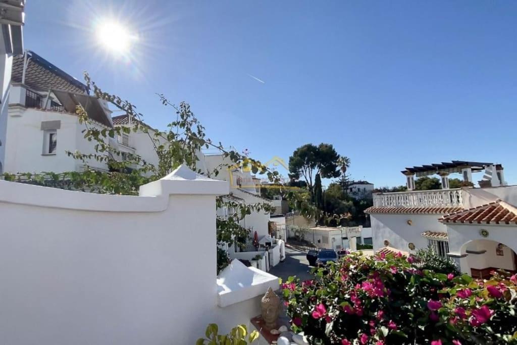 Beautiful Views, Pool & Just 10Min To The Beach Nerja Exterior photo
